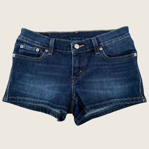 Levi’s Shortie Short Size 26